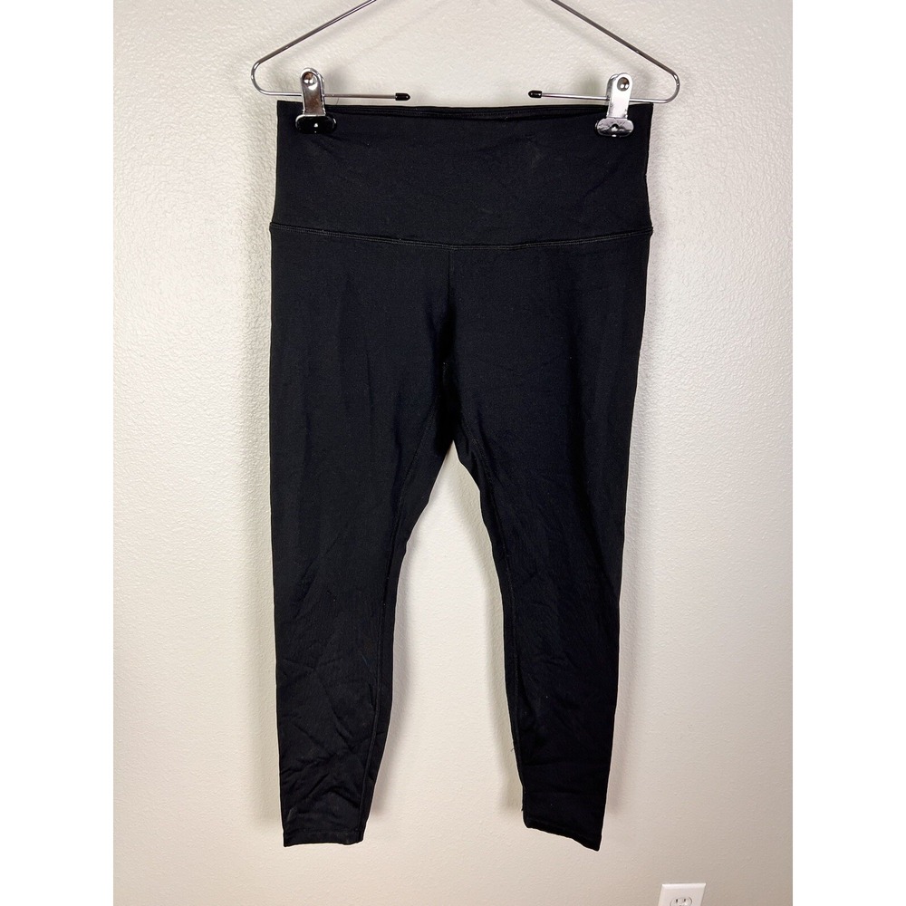 Old Navy LP Petite Active Legging‎ Go-Dry crop in black Mesh side packets